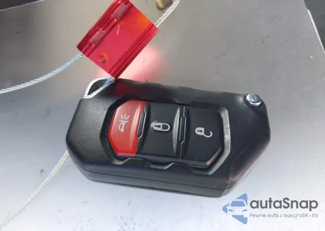 2021 Jeep Wrangler Unlimited Sport S 4X4 z USA, uszkodzony, nr VIN 1C4HJXDN9MW544773